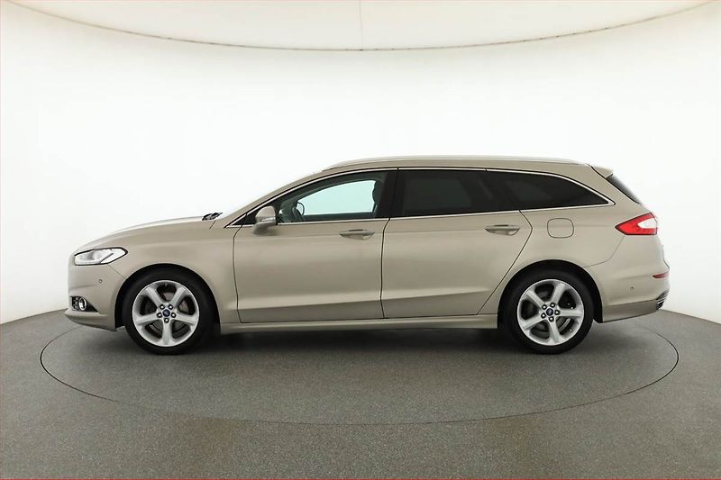 Ford Mondeo (2015) 2.0 TDCI, Automat, Kůže, Navi - fotka 3 z 18
