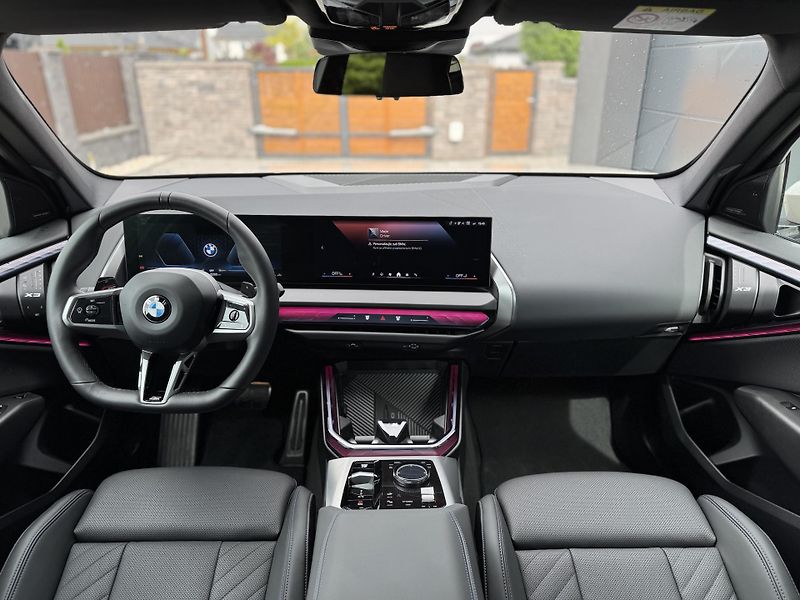 BMW X3 (2025) 20d Xdrive, M-paket, Záruka - fotka 18 z 33