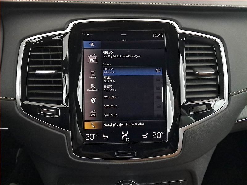 Volvo XC90 (2021) B5 AWD - fotka 13 z 26