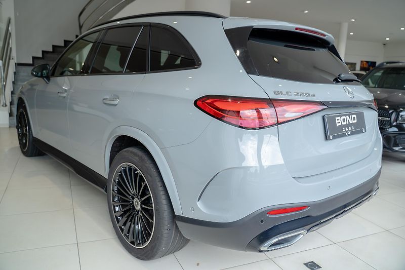 Mercedes-Benz GLC (2025) 220 d 4M/AMGPREMIUM/ESP/DIS - fotka 4 z 19
