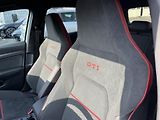 Volkswagen Golf GTI Clubsport 2,0 TSI 221 kW 7 - náhled 24