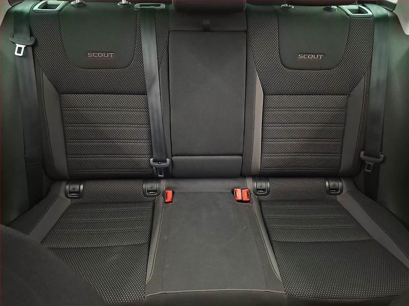 Škoda Octavia (2019) Scout 2.0 TDI, 4X4, Automat - fotka 10 z 18