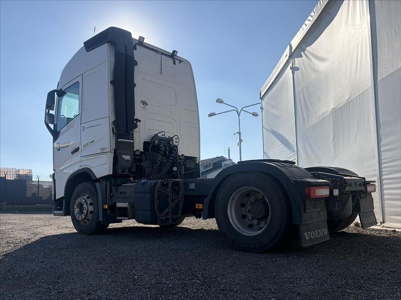 Volvo FH 500 4x2 Globetrotter - fotka 3 z 18