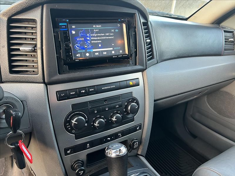 Jeep Grand Cherokee 6,1 SRT8,Tažné,LPG - fotka 17 z 18