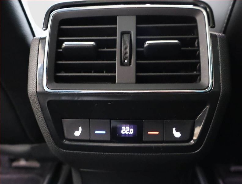 Škoda Kodiaq (2017) Style Plus 2.0 TDI 4x4 - fotka 32 z 32