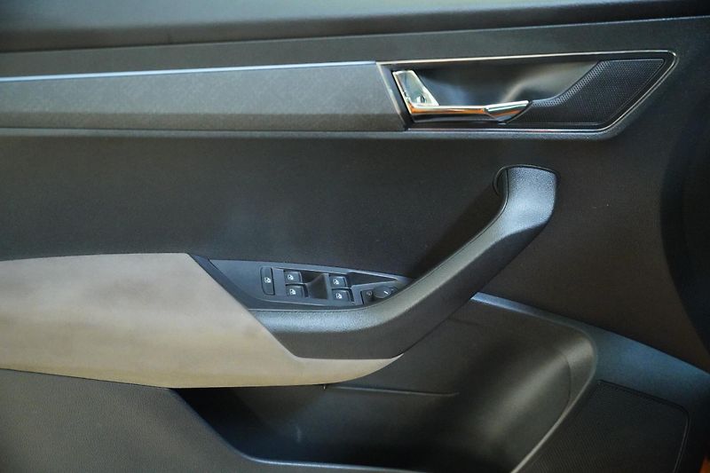 Škoda Karoq - fotka 10 z 23
