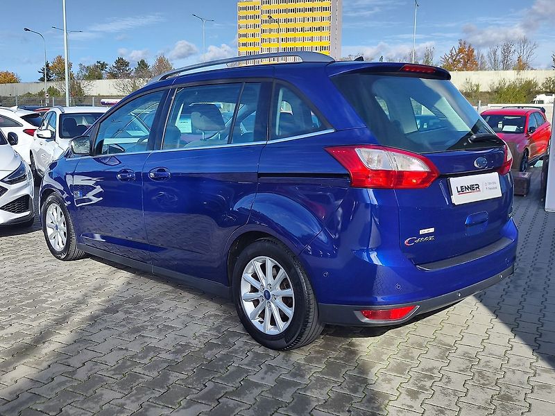 Ford C-MAX 1.5 EB/110kW  Titanium AT - fotka 7 z 27