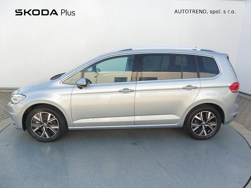 Volkswagen Touran (2026) People 1,5 TSI 110kW - fotka 3 z 26
