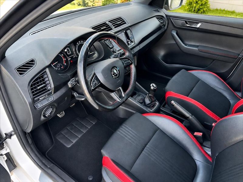 Škoda Fabia 1,0 MPi MONTE CARLO BC LED AC - fotka 5 z 10