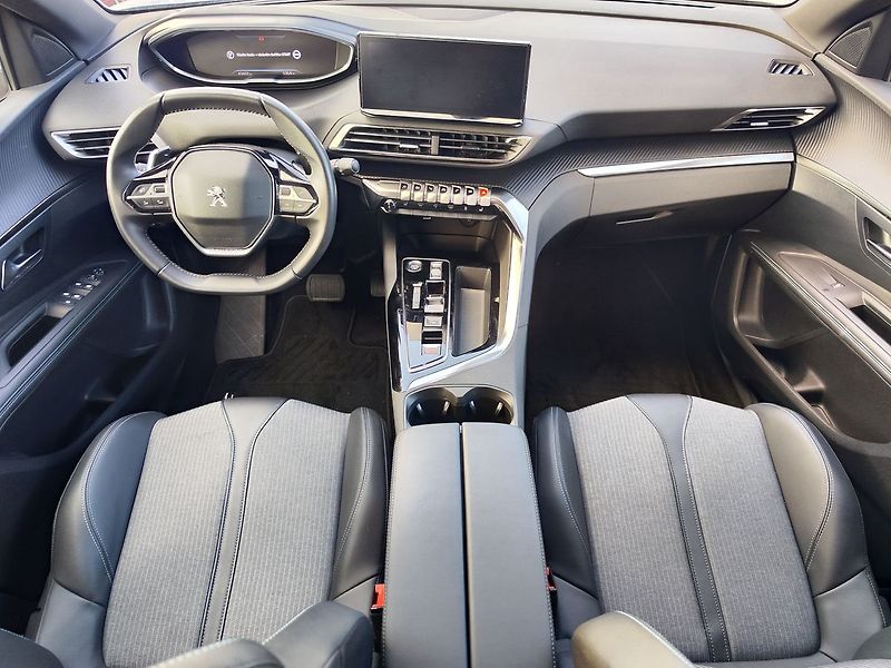 Peugeot 3008 1.2 PureTech/96kW Allure AT - fotka 13 z 34