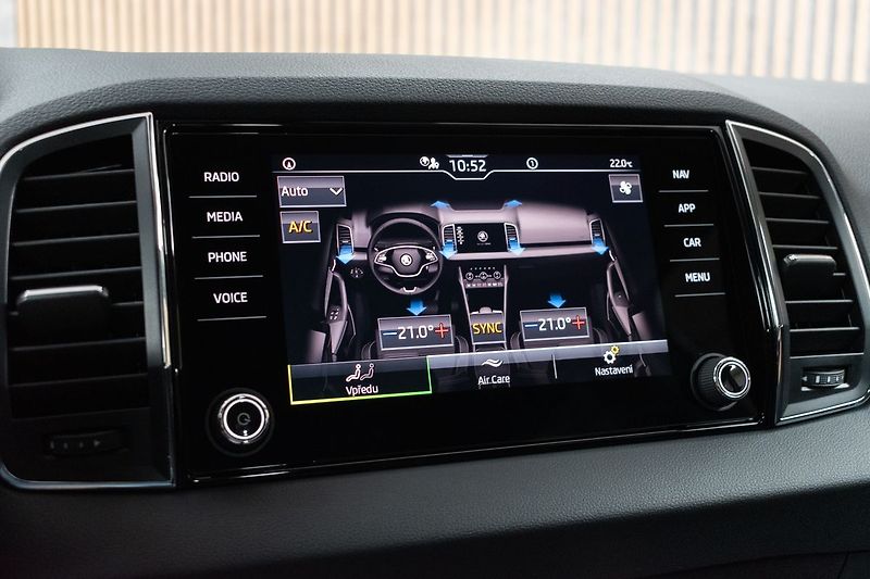 Škoda Karoq 2.0 TDI 110kW 4x4*DSG*DPH*ČR 1 - fotka 28 z 40