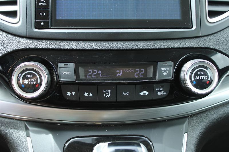 Honda CR-V 1.6i-DTEC ELEGANCE 4x4 AUTOMAT - fotka 24 z 25