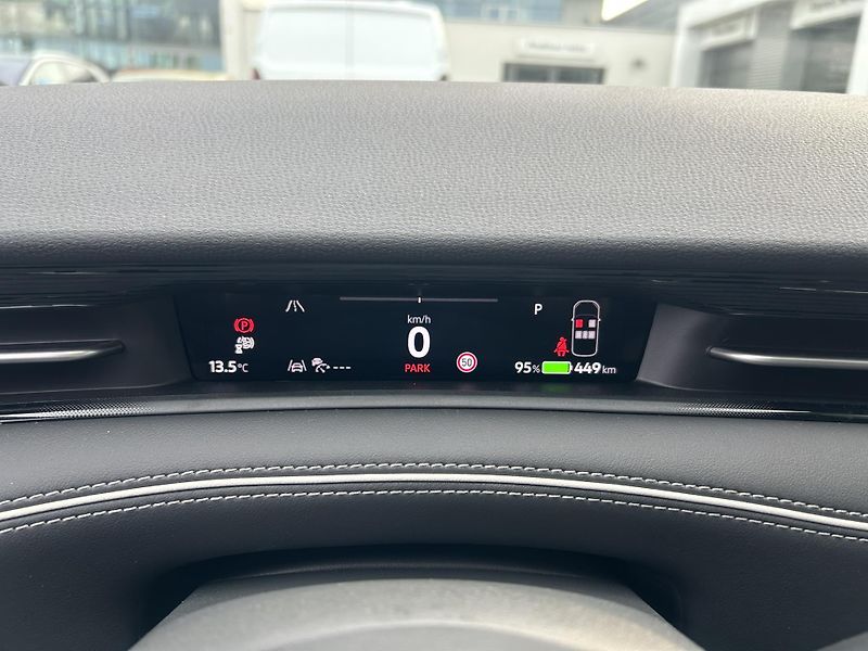 Volkswagen ID.7 Tourer 210  kW, 86 kWh - fotka 15 z 29