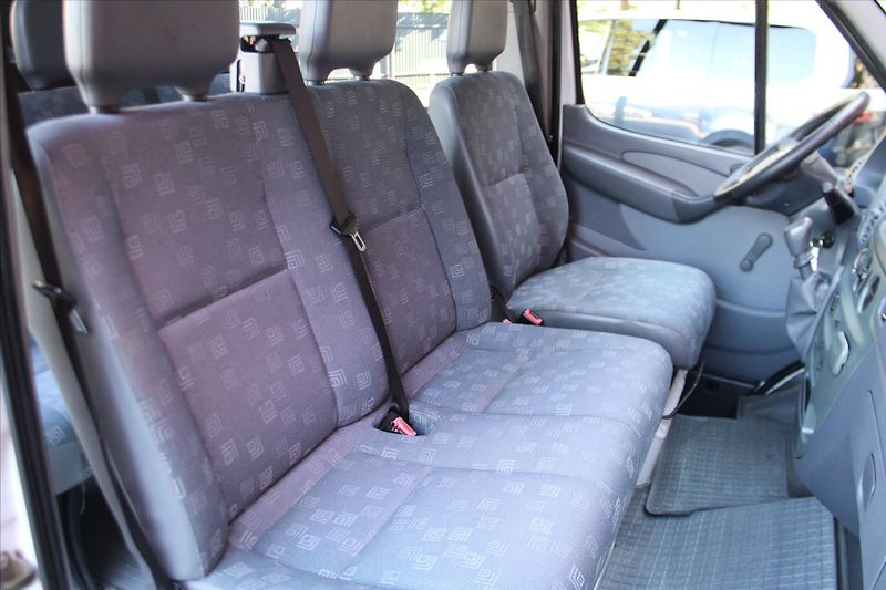 Mercedes-Benz Sprinter 208 CDi 9Míst/Tažné - fotka 13 z 17