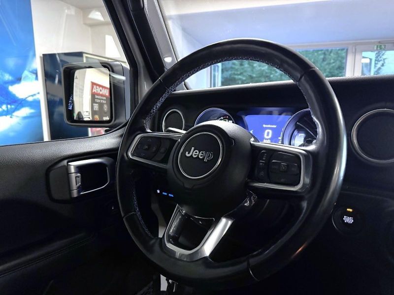 Jeep Wrangler (2022) Unlimited 2.0T 4xe PHEV AT8 Ru - fotka 20 z 22
