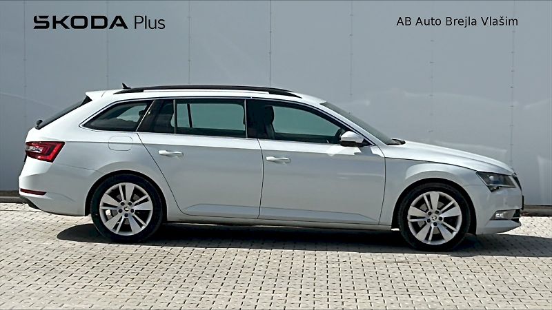 Škoda Superb (2018) COMBI / 2.0 TDI / 110 kW / 7DS - fotka 3 z 25