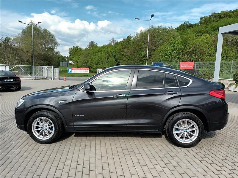 BMW X4 2,0 xDrive20d,MANUÁL,NAVI, - fotka 8 z 41