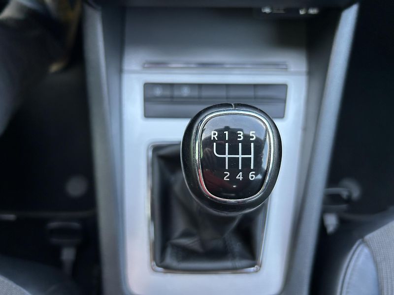 Škoda Octavia (2013) 1.4 TSi 103 KW servisní kniha - fotka 19 z 29