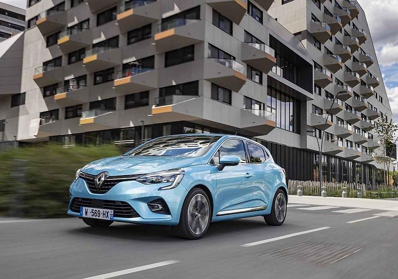 Už jen automat se bude nacházet v interiéru vozu Renault Mégane RS