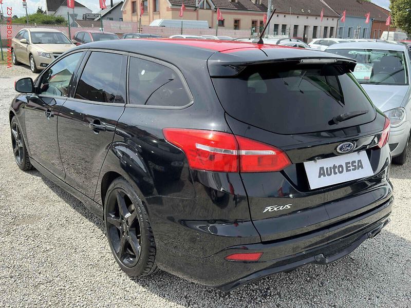 Ford Focus (2017) 1.5T, 2.maj,ČR, Klima - fotka 6 z 19
