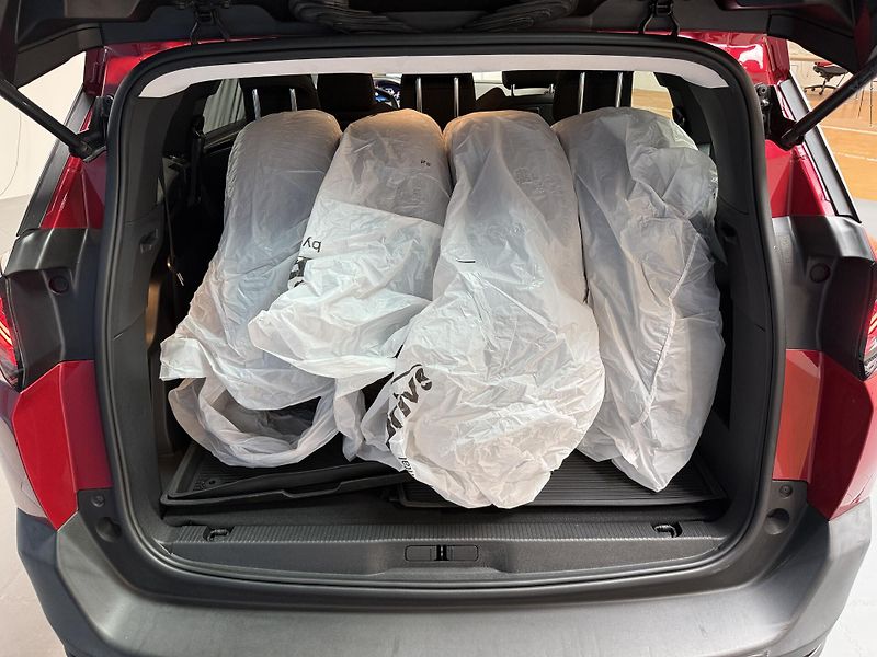 Peugeot 5008 ACTIVE PACK 1.5 BlueHDi 130 S& - fotka 12 z 13