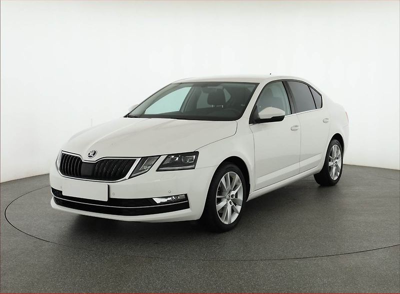 Škoda Octavia (2018) Style 2.0 TDI, Automat - fotka 2 z 18