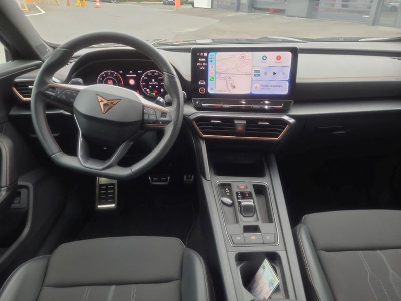 Cupra Formentor VZ 2,0 TSi/180kW - DSG,TZ,.... - fotka 8 z 16