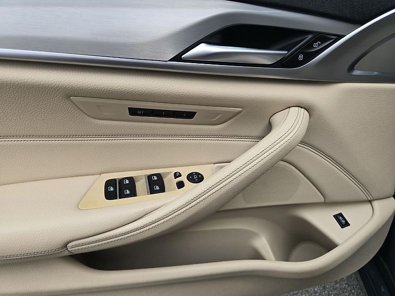 BMW Řada 5 185kW XDRIVE LUXURY - DPH - fotka 22 z 47