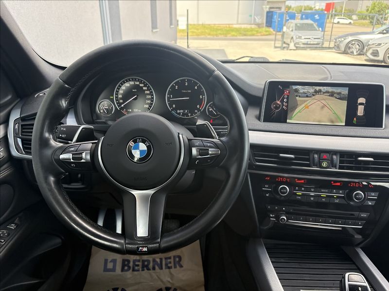 BMW X5 M paket X DRIVE 3,0 D - fotka 10 z 38