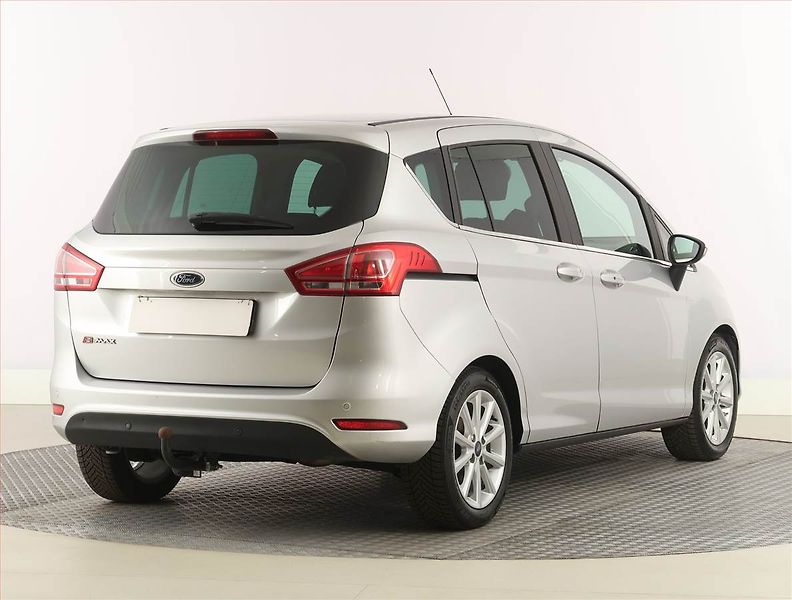 Ford B-MAX (2017) Titanium 1.5 TDCi, Serv.kniha - fotka 5 z 20