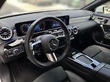 Mercedes-Benz Třídy A A-Třída 220 d sedan AMG Stylin - náhled 10