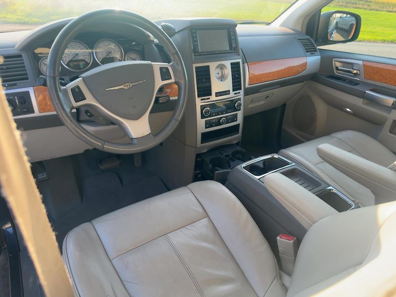 Chrysler Grand Voyager (2008) 3,8 V6 LPG Limited 2008 - fotka 15 z 20