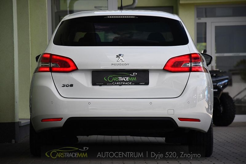 Peugeot 308 SW 1.5BlueHDi ACTIVE CARPLAY - fotka 4 z 49