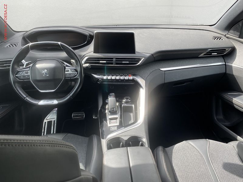 Peugeot 5008 (2018) 1.5 HDi, GT Line, AT - fotka 8 z 19