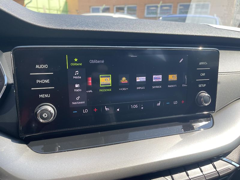 Škoda Octavia 1.5TSi DSG NEHAVAROVÁNO-DPH-ČR - fotka 34 z 46