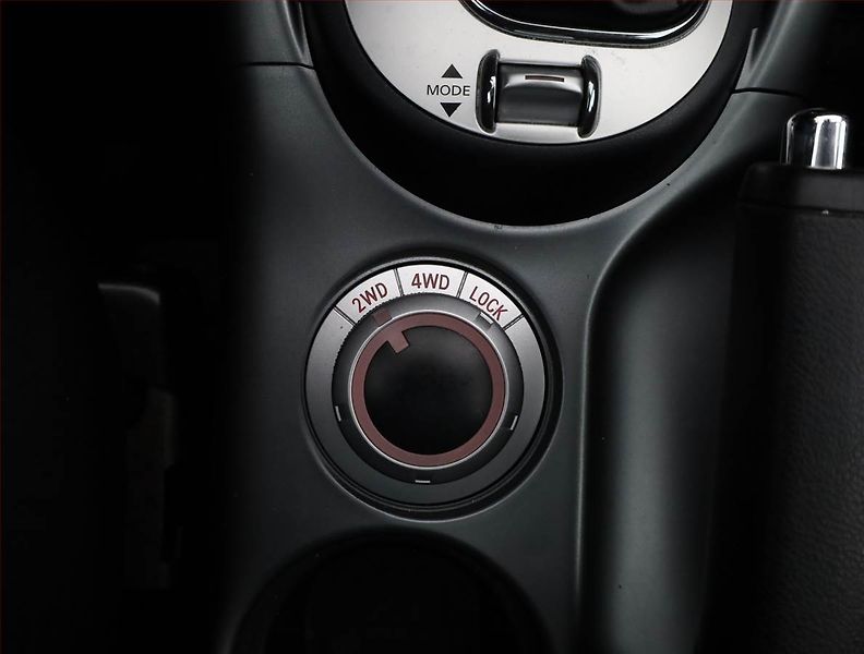 Mitsubishi Outlander (2012) 2.2 DI-D, 4X4, Automat - fotka 11 z 20