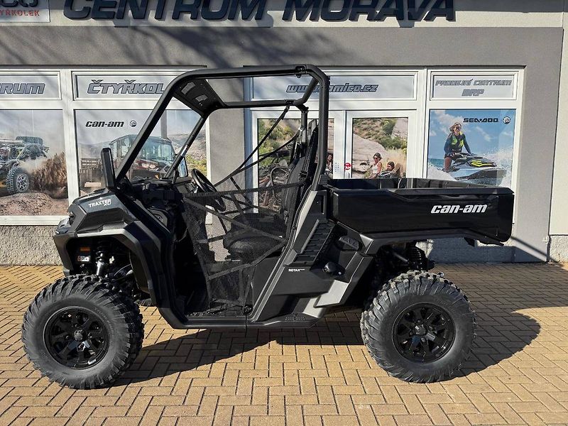 Can-Am Traxter HD 10 PRO (2026) Traxter HD11 XU ABS model 2026 - fotka 3 z 6