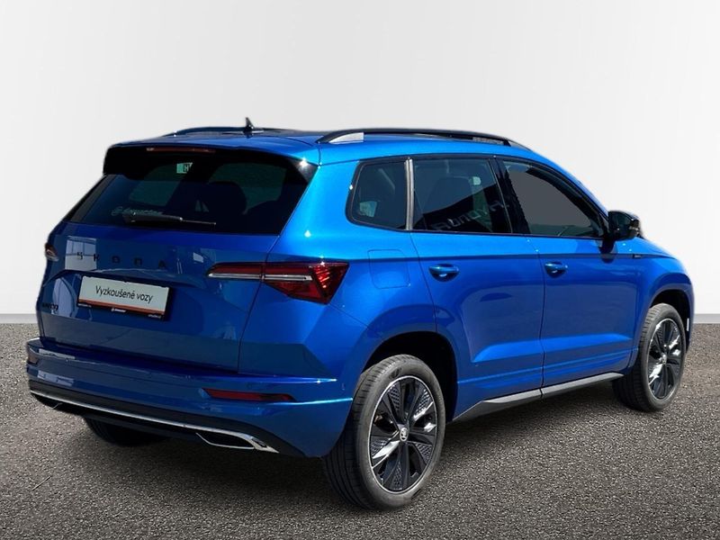 Škoda Karoq DSG Sportline - fotka 2 z 30