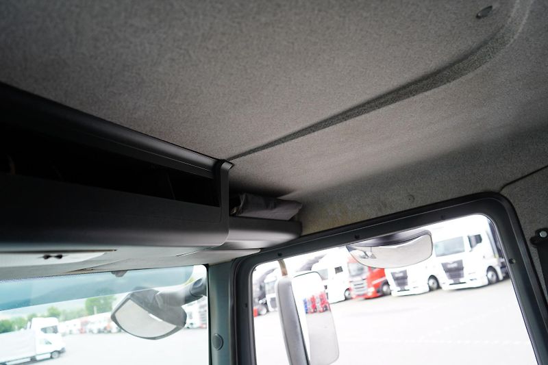 MAN TGM (2012) 26.340 / EURO 5 / CHŁODNIA + W - fotka 35 z 42