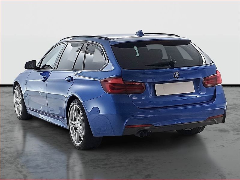 BMW Řada 3 (2019) M Sport 320 d xDrive - fotka 4 z 20