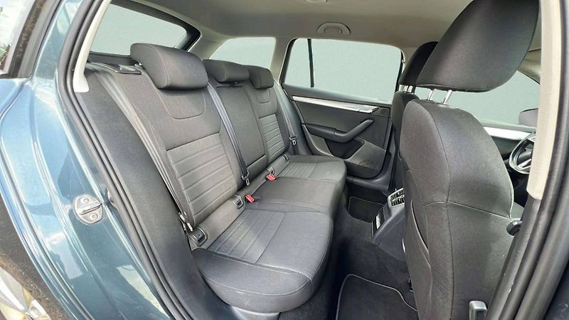 Škoda Octavia Combi Style 1,6 TDI/81 kW/3763 - fotka 31 z 42
