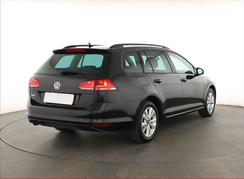 Volkswagen Golf (2013) 1.2 TSI, ČR,1.maj, Tempomat - fotka 5 z 15