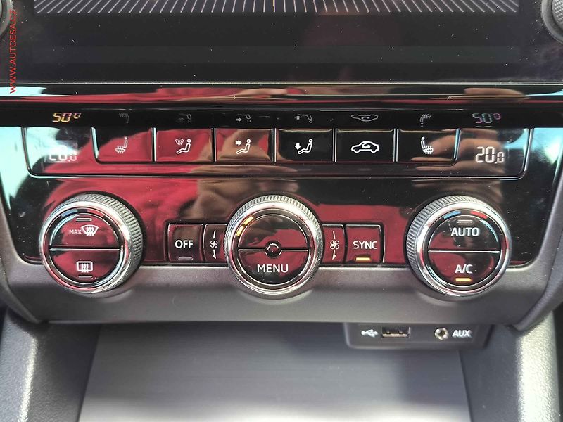 Škoda Octavia (2017) 1.4 TSi, Ambition - fotka 15 z 21