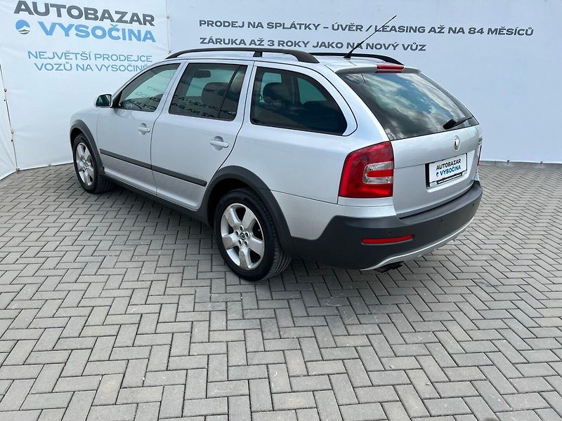 Škoda Octavia (2007) Scout 2.0TDi 103kW! - fotka 6 z 23