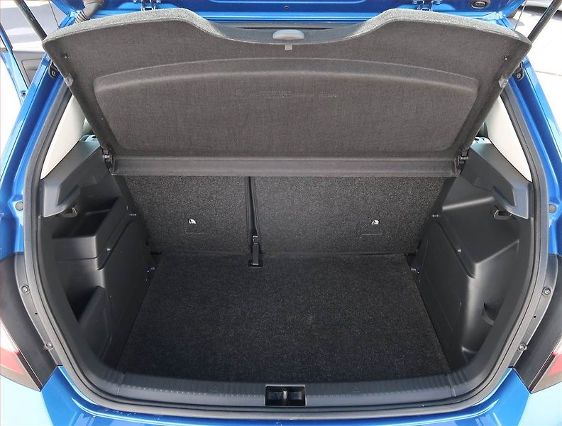 Škoda Fabia (2020) Drive 1.0 TSI, Tempomat - fotka 13 z 20