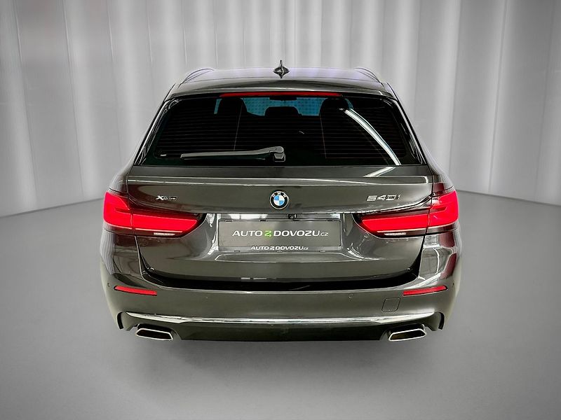 BMW Řada 5 540i xDrive LUXURY LINE, PANOR - fotka 5 z 30
