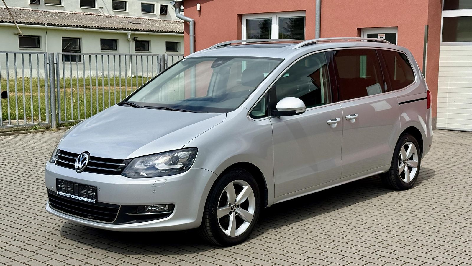 Volkswagen Sharan 2.0TSi*147kW*DSG*7MÍST*WEBASTO