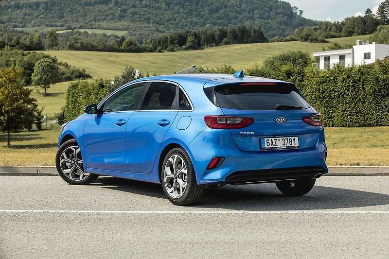 Nová Kia Ceed v jízdě