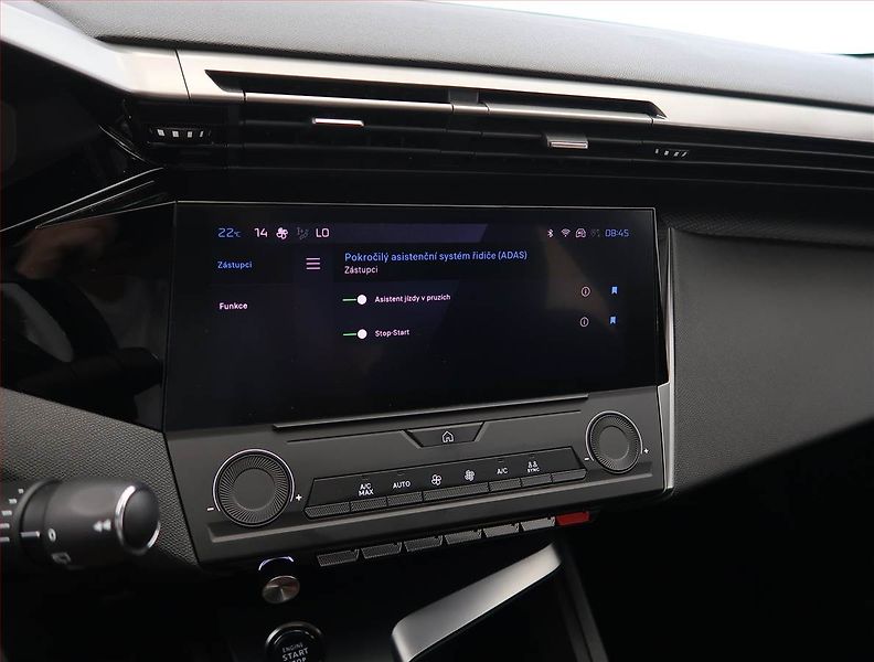 Peugeot 308 (2023) 1.2 PureTech, digi klima - fotka 19 z 26