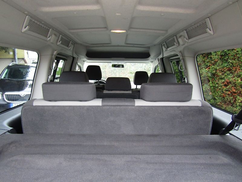 Volkswagen Caddy (2013) 1.6 TDI 75kW  7 MÍST - fotka 23 z 37